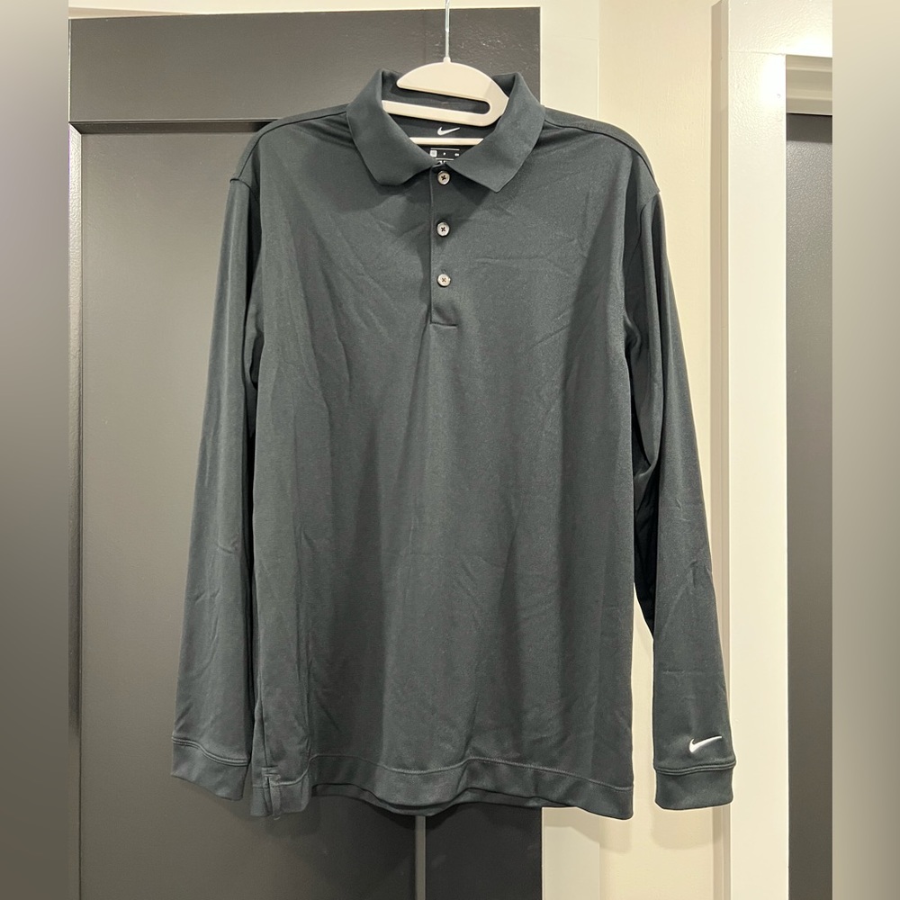 EUC Men Nike Long Sleeve Polo